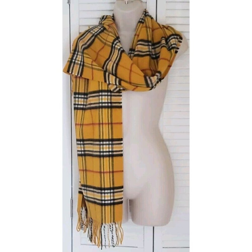 NEW V.FRAAS CASHMINK UNISEX MUSTARD PLAID FRINGE SCARF MADE IN GERMANY - Picture 2 of 5